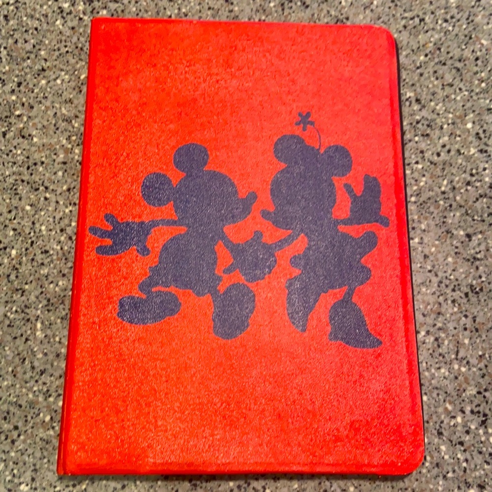 Disney Mickey and Minnie iPad cover